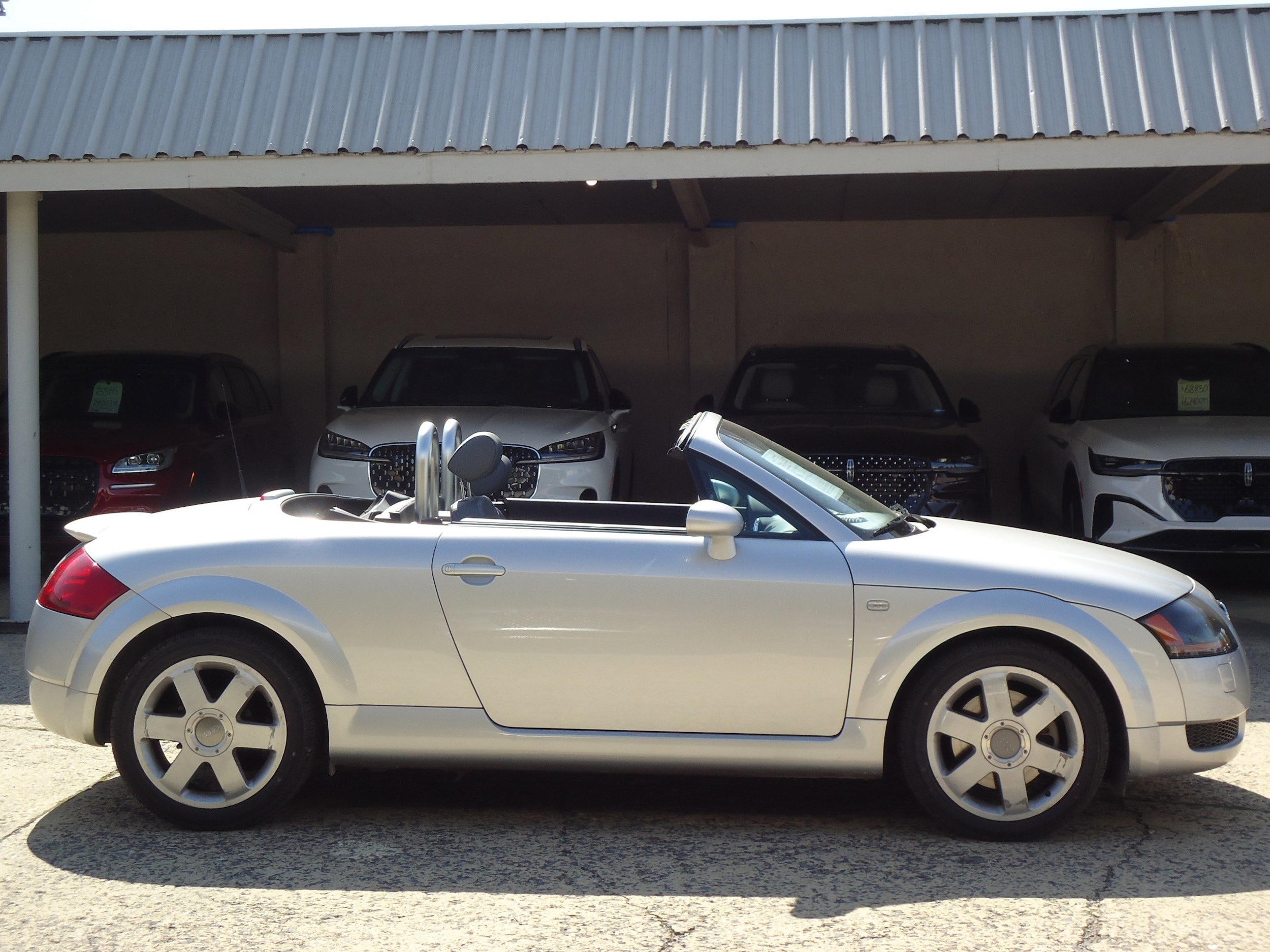 Used 2001 Audi TT Base with VIN TRUTC28N911005344 for sale in Chambersburg, PA
