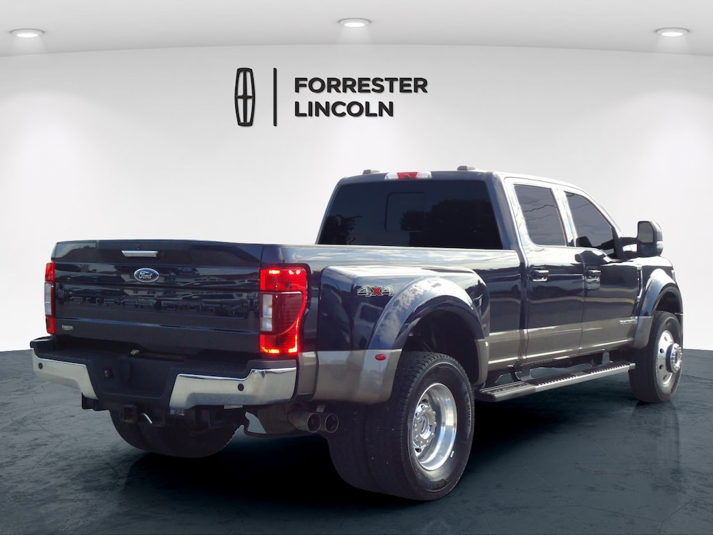 Used 2022 Ford F-450SD Lariat Truck