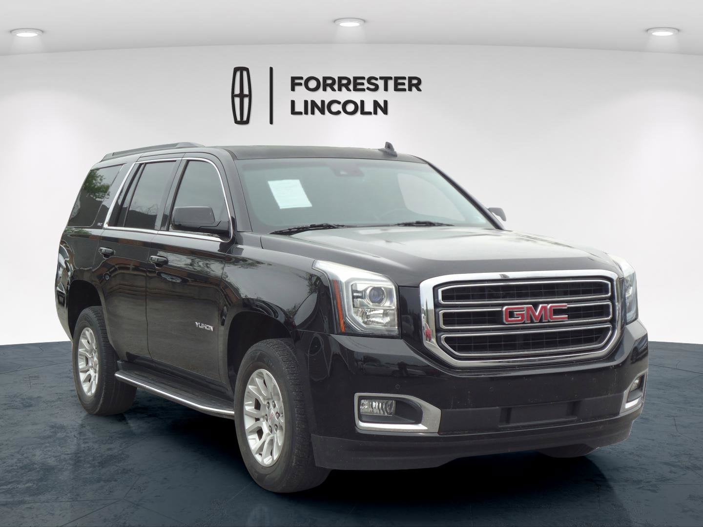 2017 GMC Yukon 4WD SLT's photo
