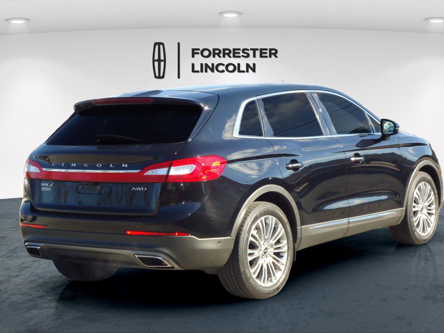 2018 Lincoln MKX Reserve photo 3