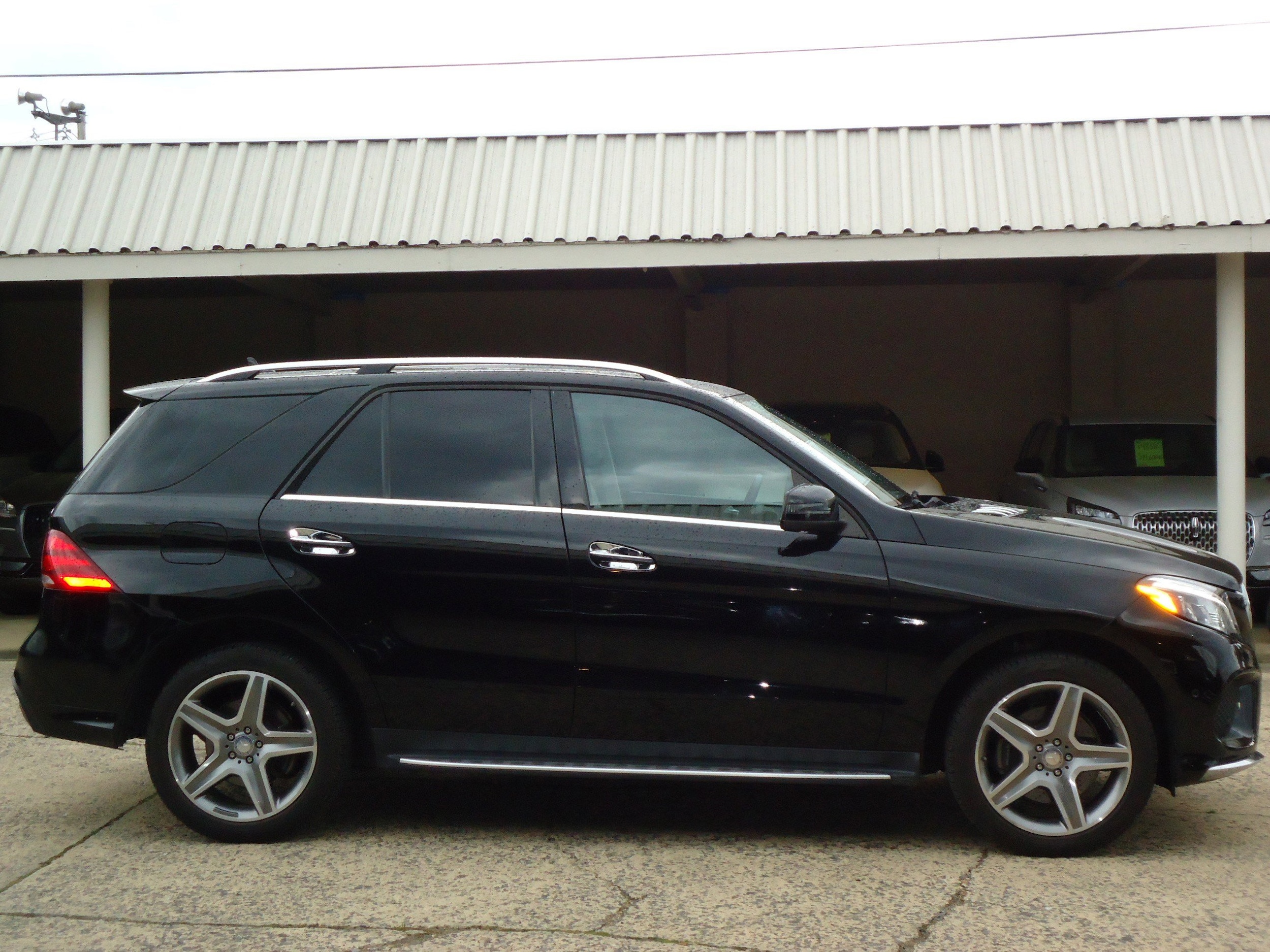 Used 2016 Mercedes-Benz GLE-Class GLE400 with VIN 4JGDA5GB6GA663978 for sale in Chambersburg, PA