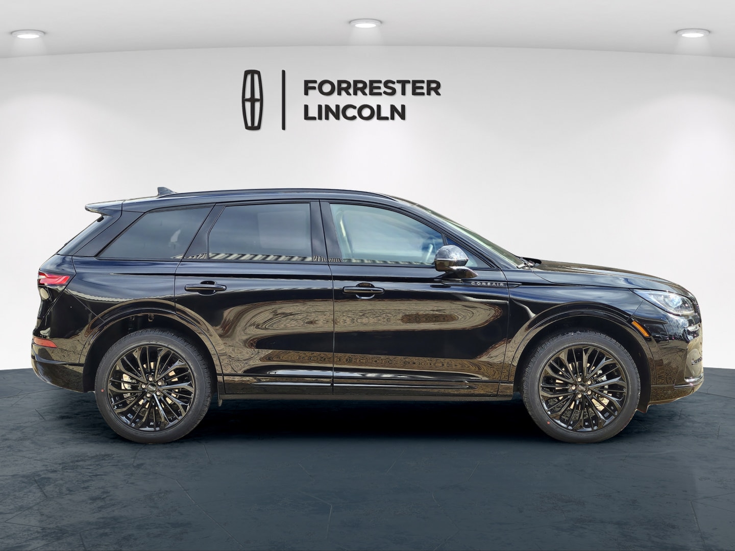 2026 Lincoln Corsair Premiere - Photo 2