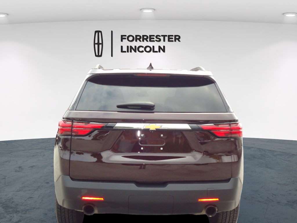 Used 2023 Chevrolet Traverse LT SUV