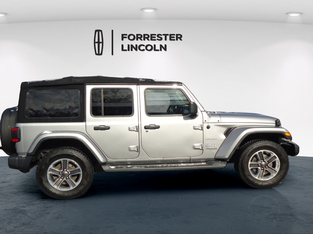 Used 2019 Jeep Wrangler Unlimited Sahara SUV