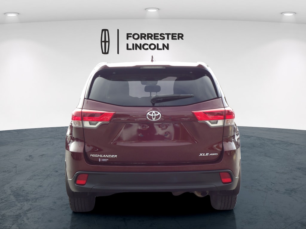 Used 2019 Toyota Highlander XLE SUV
