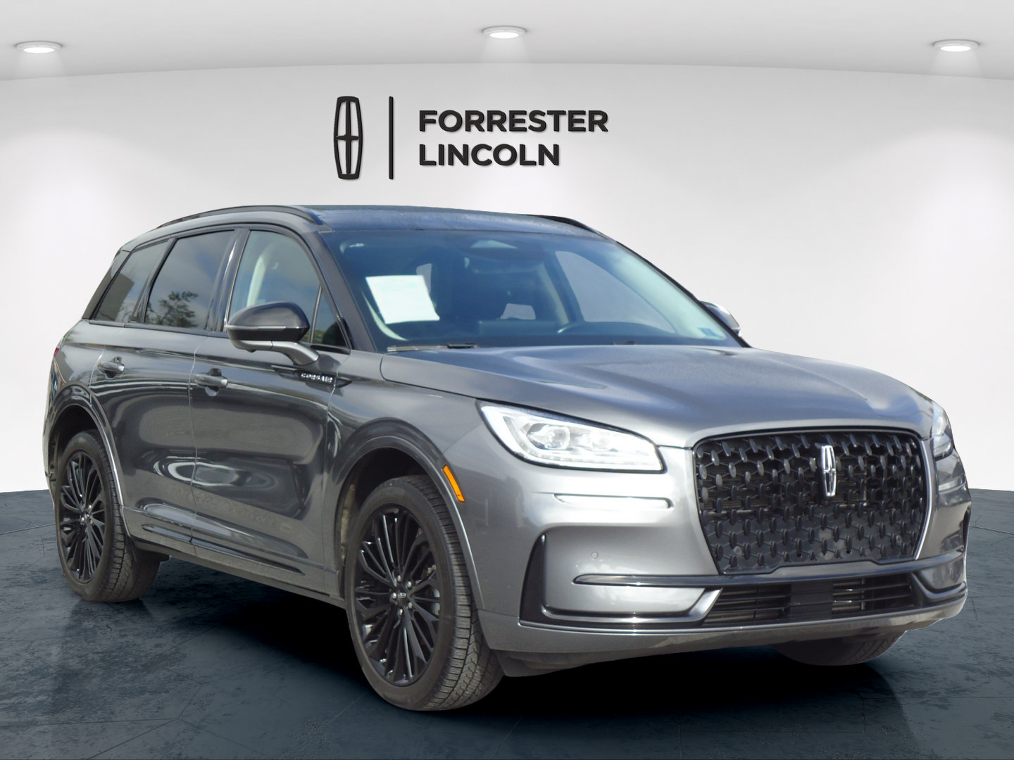  Lincoln Corsair