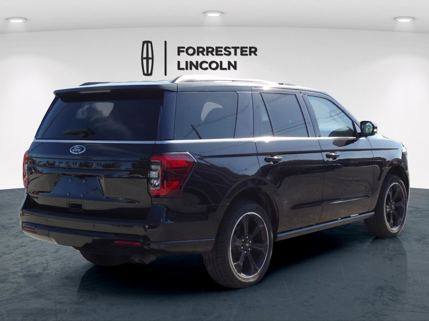 2022 Ford Expedition Limited photo 3