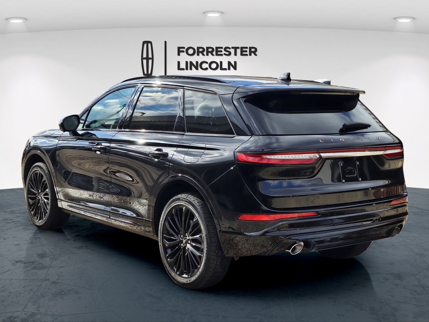 2026 Lincoln Corsair Premiere - Photo 5