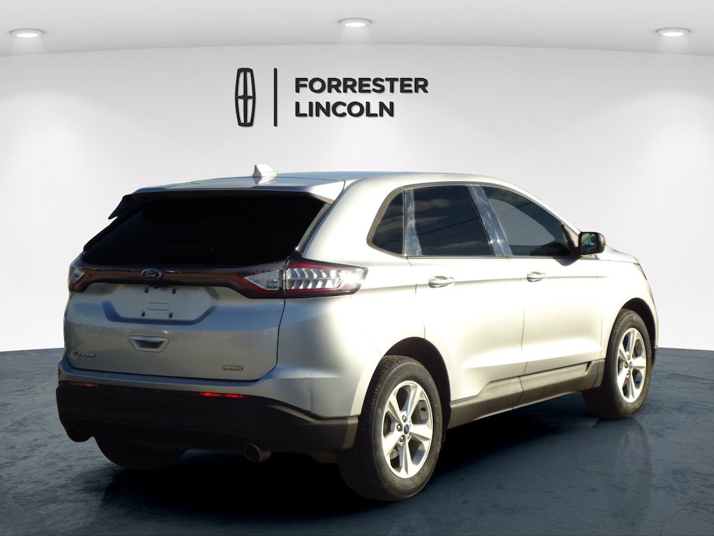 Used 2018 Ford Edge SE SUV