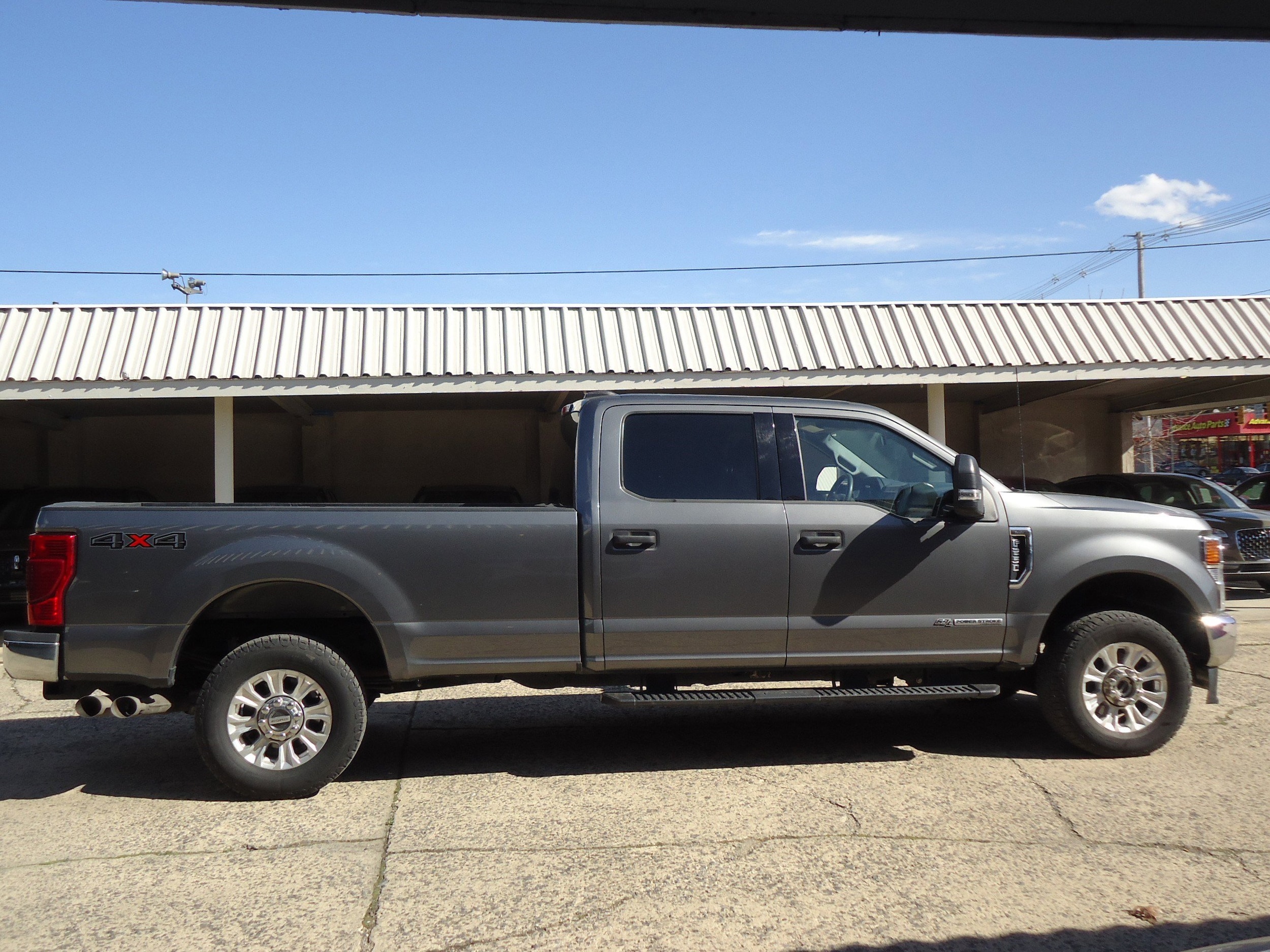 Used 2022 Ford F-250 Super Duty XLT with VIN 1FT7W2BT6NEG41955 for sale in Chambersburg, PA