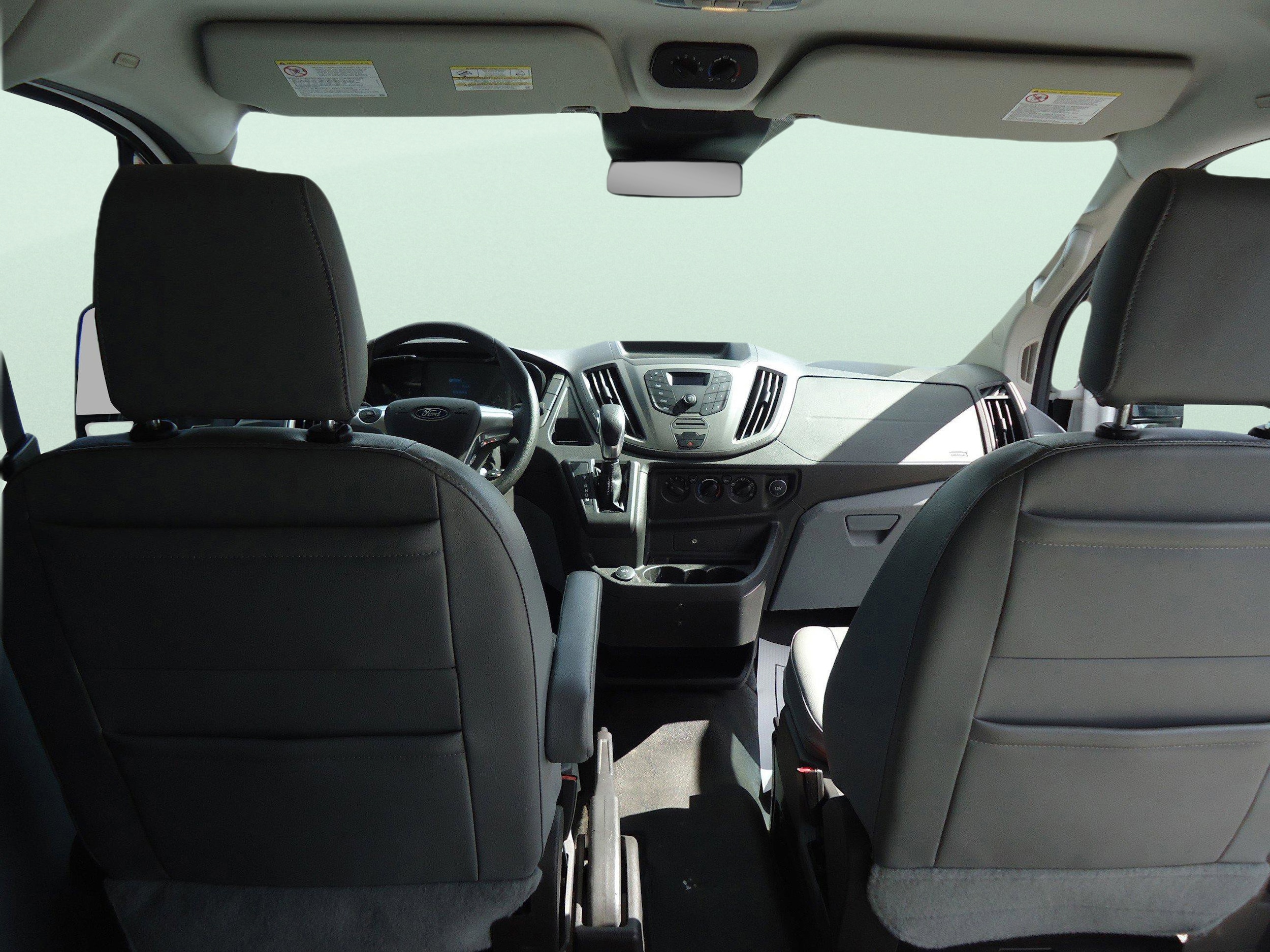 2017 Ford Transit Wagon XL - Photo 28