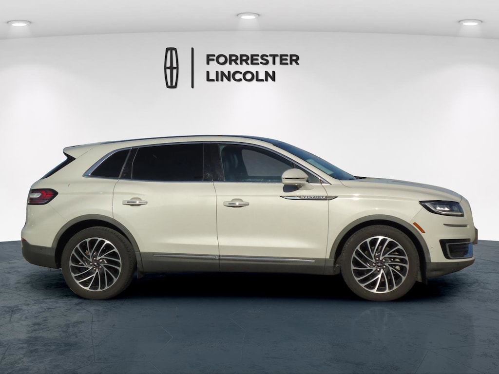 Used 2019 Lincoln Nautilus Reserve SUV