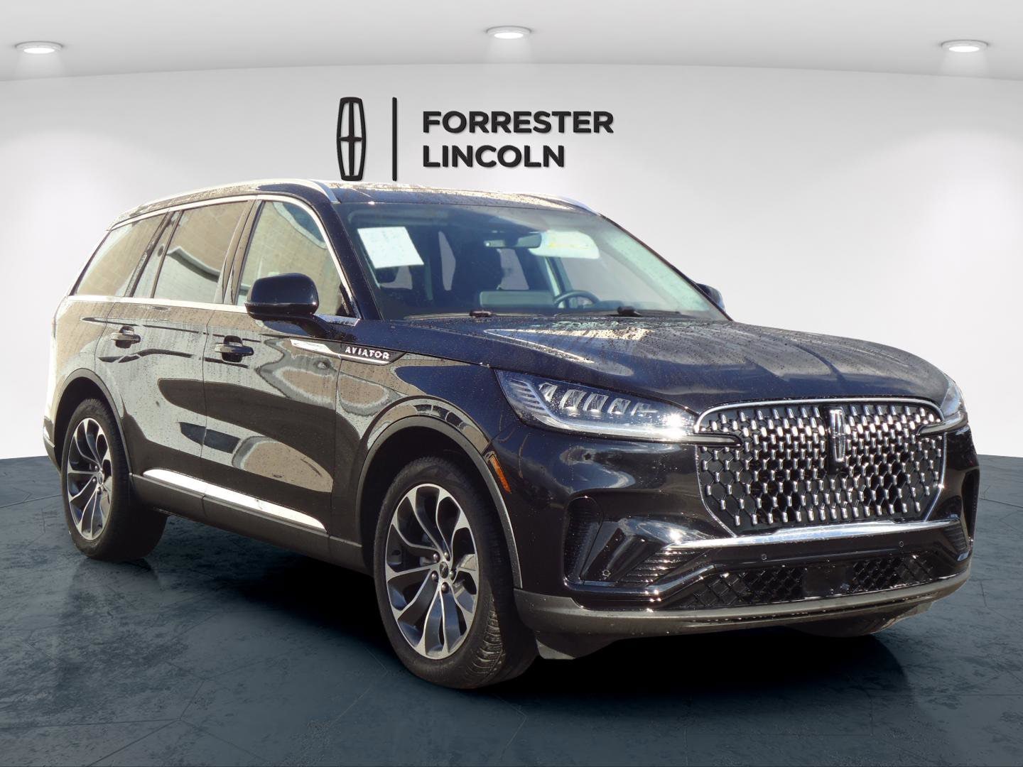 2025 Lincoln Aviator Premiere's photo