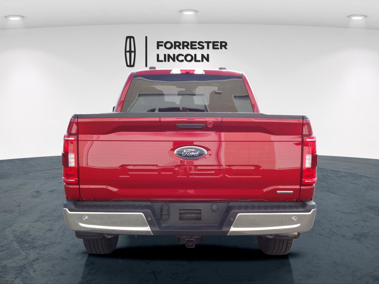 2022 Ford F-150 XLT photo 3