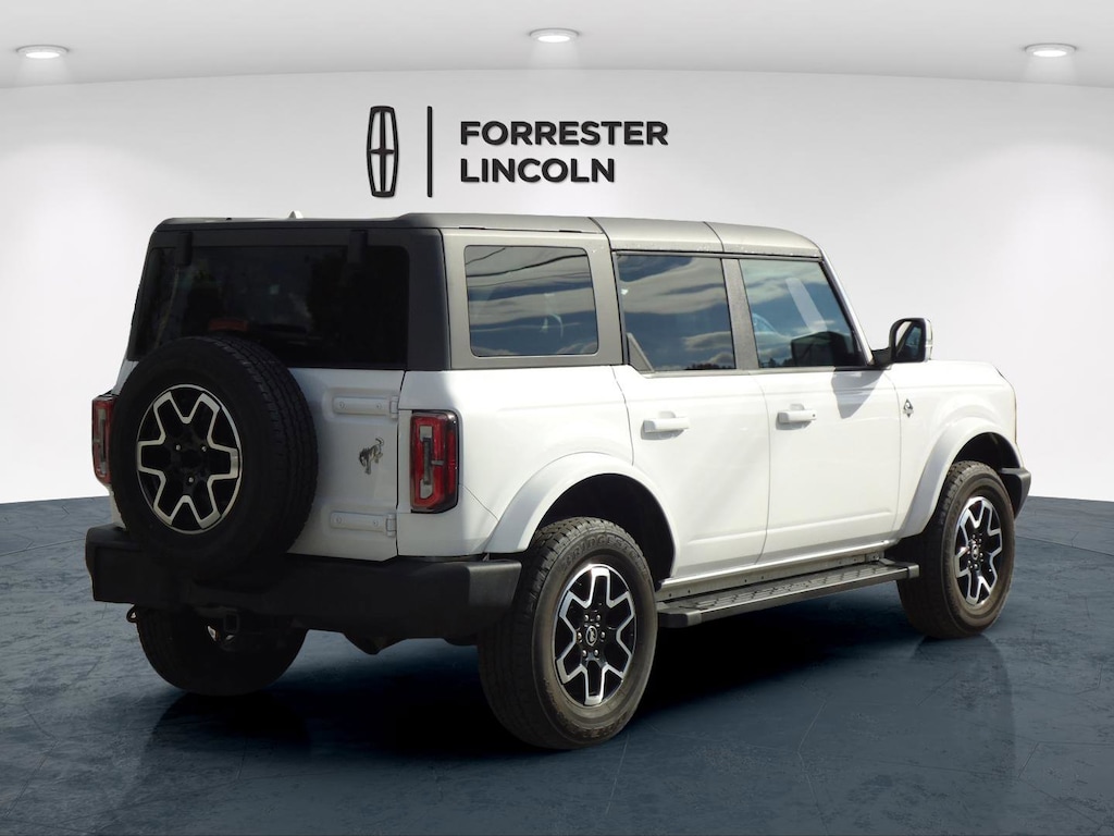 Used 2023 Ford Bronco Outer Banks SUV