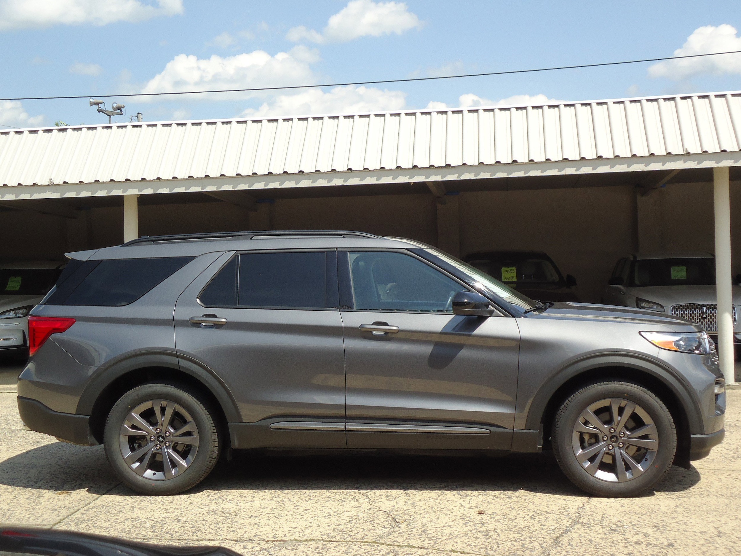 Used 2022 Ford Explorer XLT with VIN 1FMSK8DHXNGA74358 for sale in Chambersburg, PA