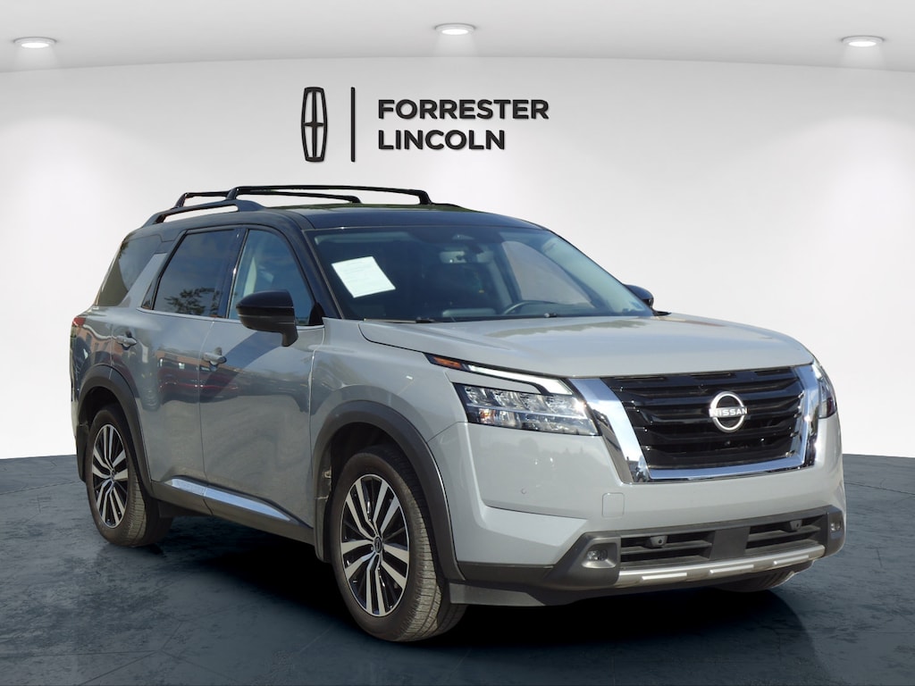 Used 2023 Nissan Pathfinder Platinum SUV
