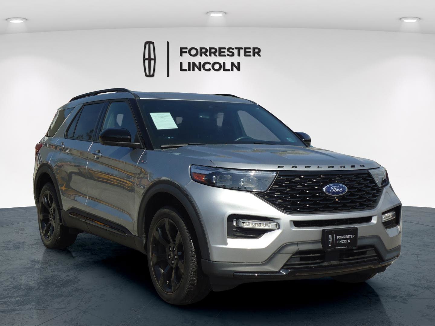 2022 Ford Explorer ST-LINE 4WD's photo