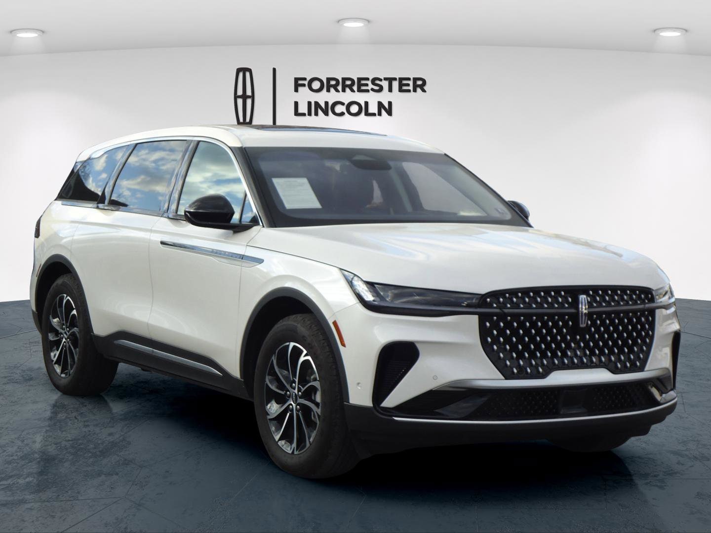 2024 Lincoln Nautilus Premiere's photo