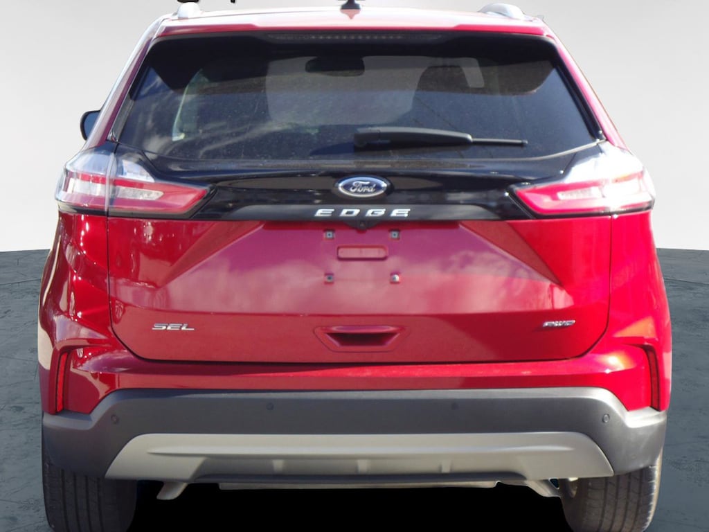 Used 2022 Ford Edge SEL SUV