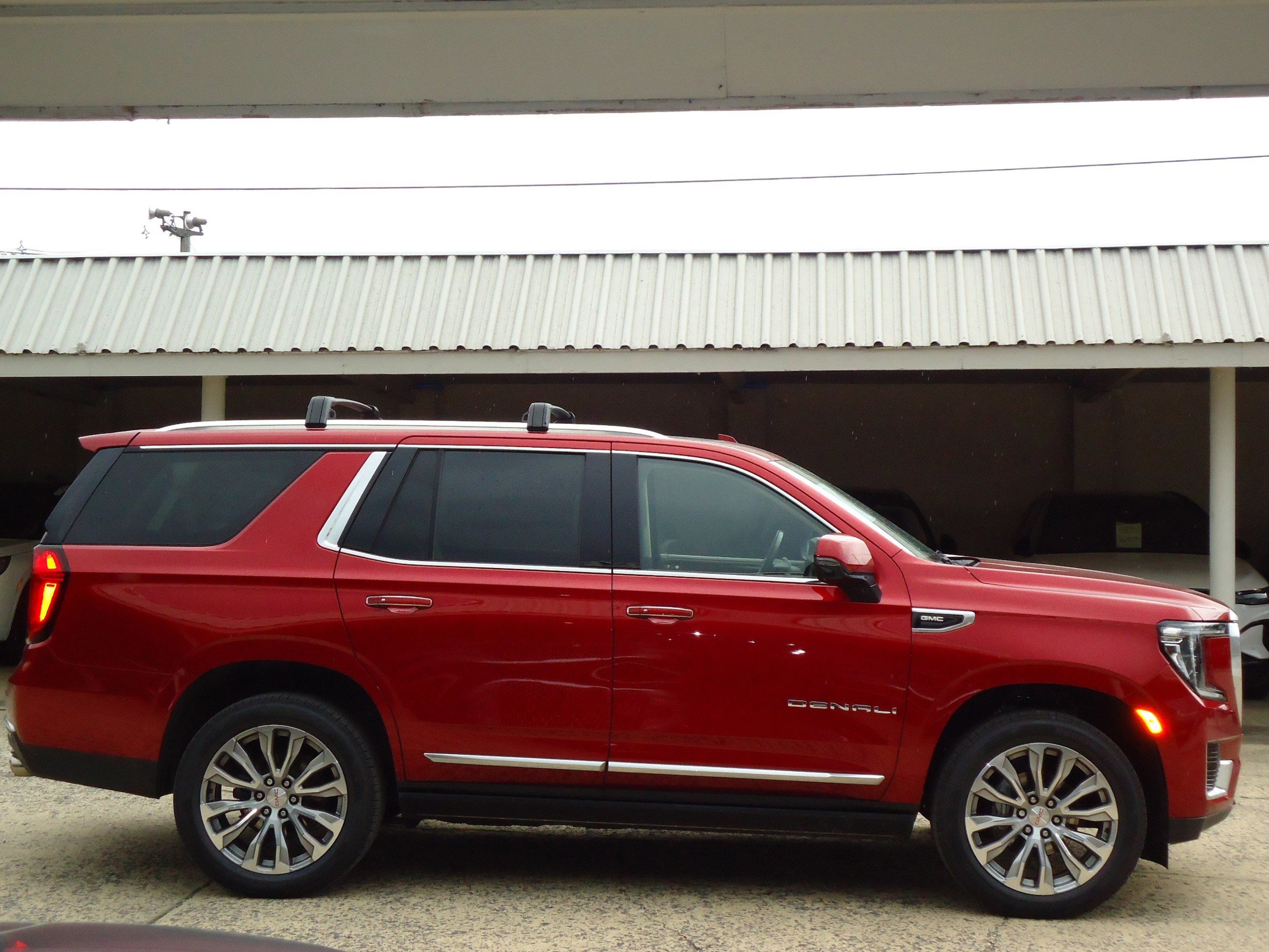 Used 2021 GMC Yukon Denali with VIN 1GKS2DKL4MR286166 for sale in Chambersburg, PA