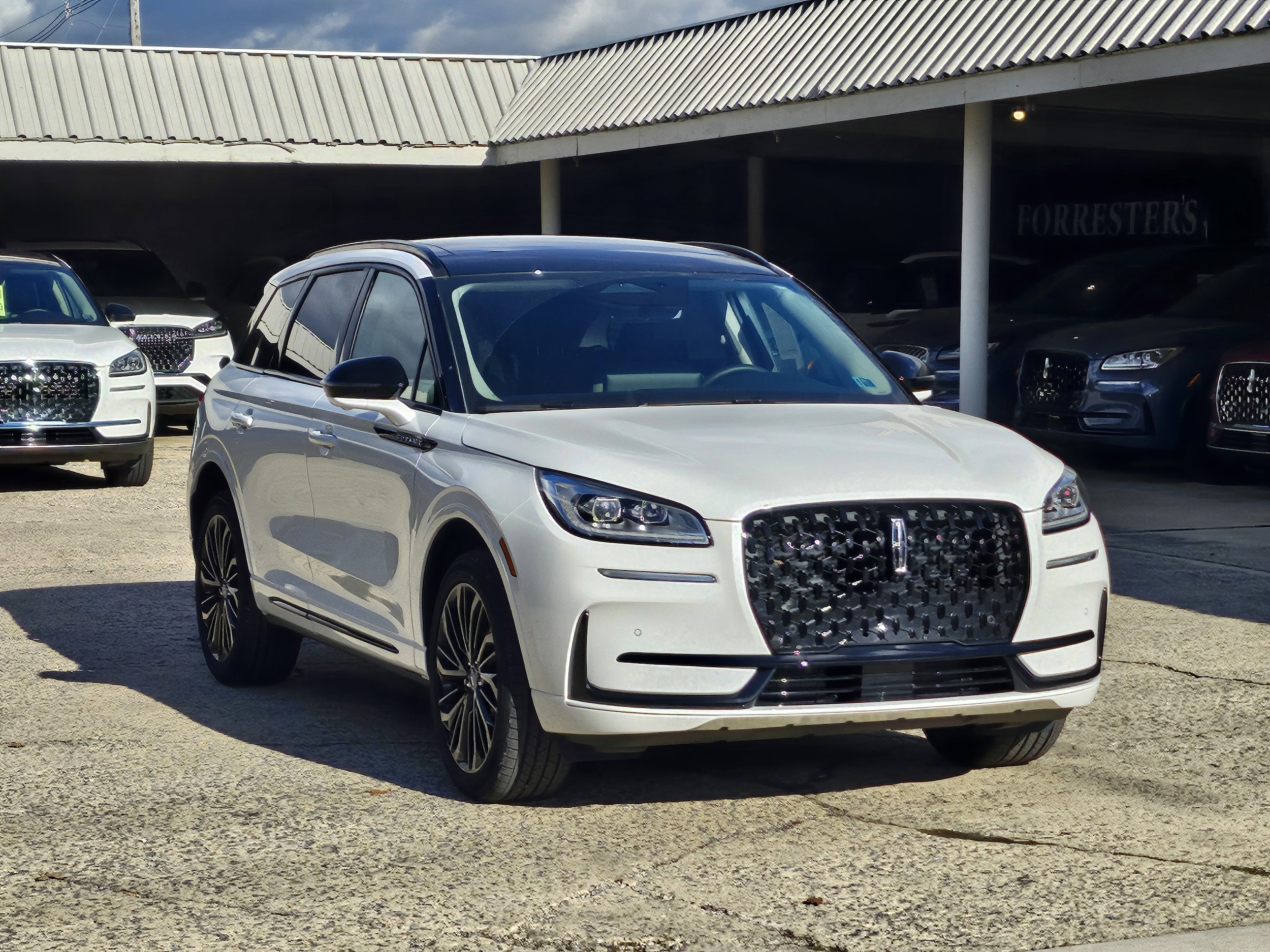 2026 Lincoln Corsair Reserve's photo