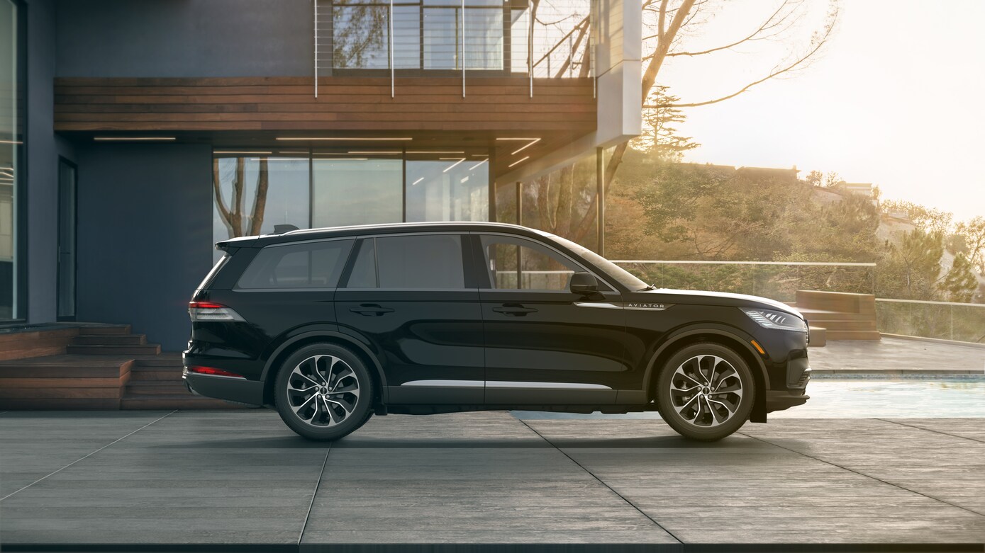 Lincoln Aviator