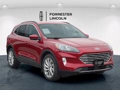 Used 2022 Ford Escape Titanium SUV near Waynesboro, PA