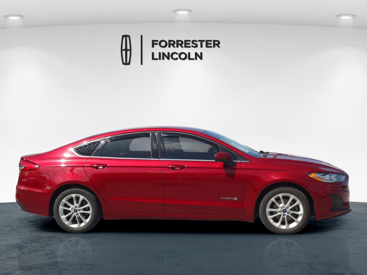 Used 2019 Ford Fusion Hybrid SE with VIN 3FA6P0LU8KR192166 for sale in Chambersburg, PA