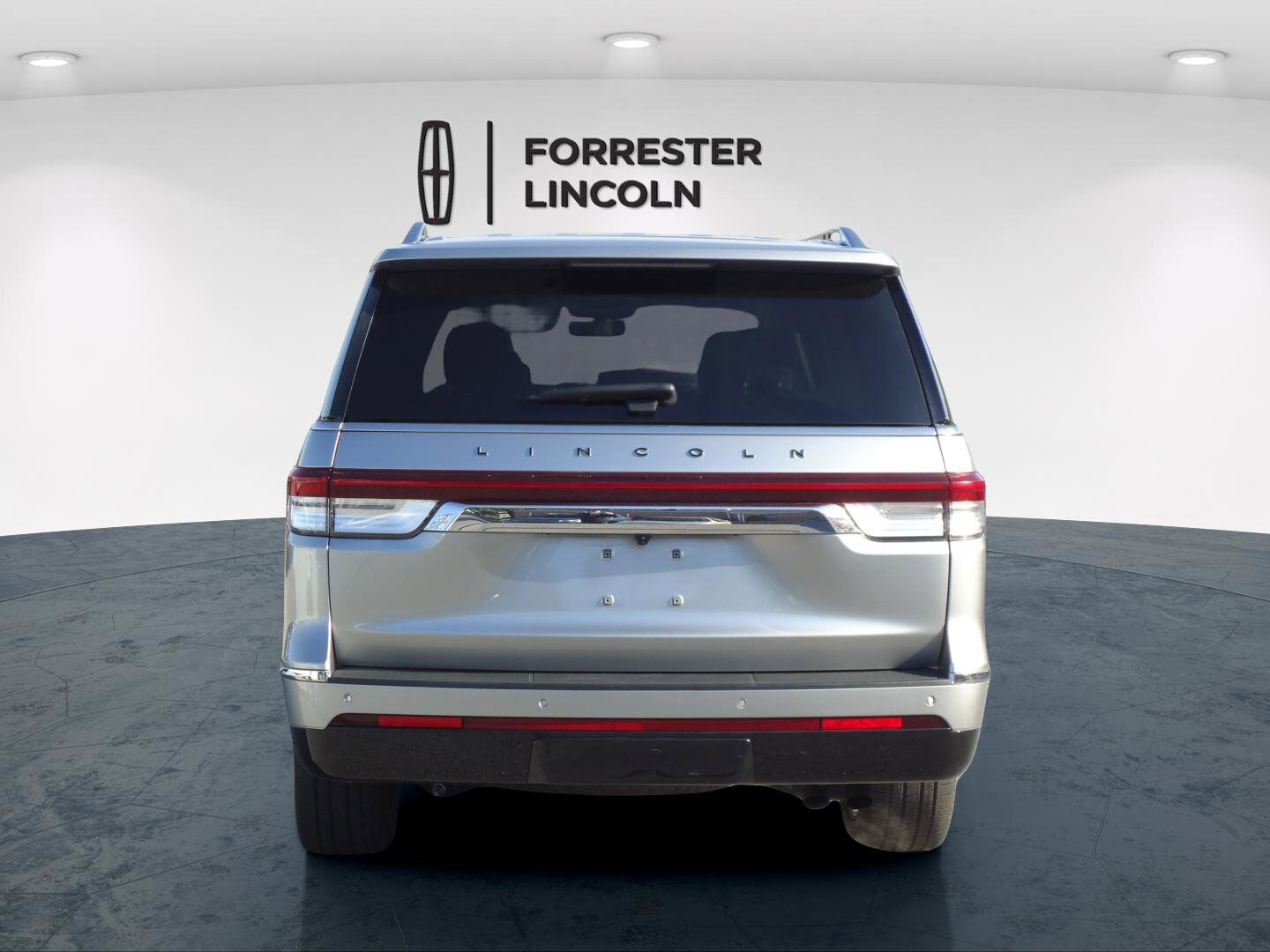2022 Lincoln Navigator Black Label photo 4
