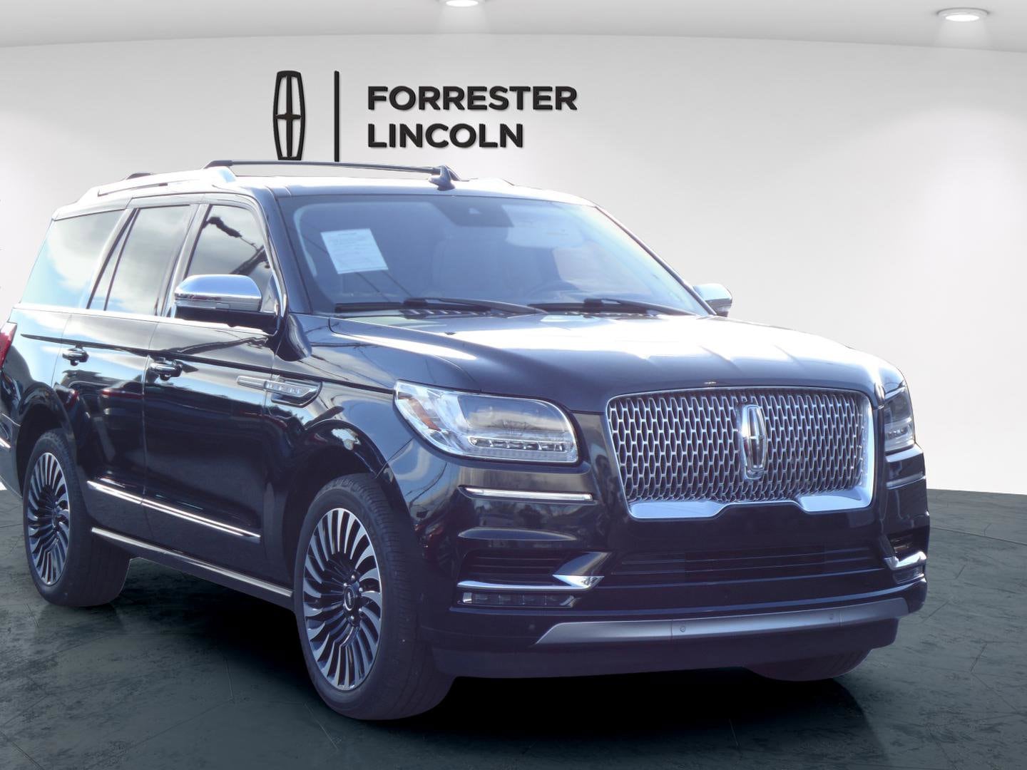 2020 Lincoln Navigator Black Label's photo