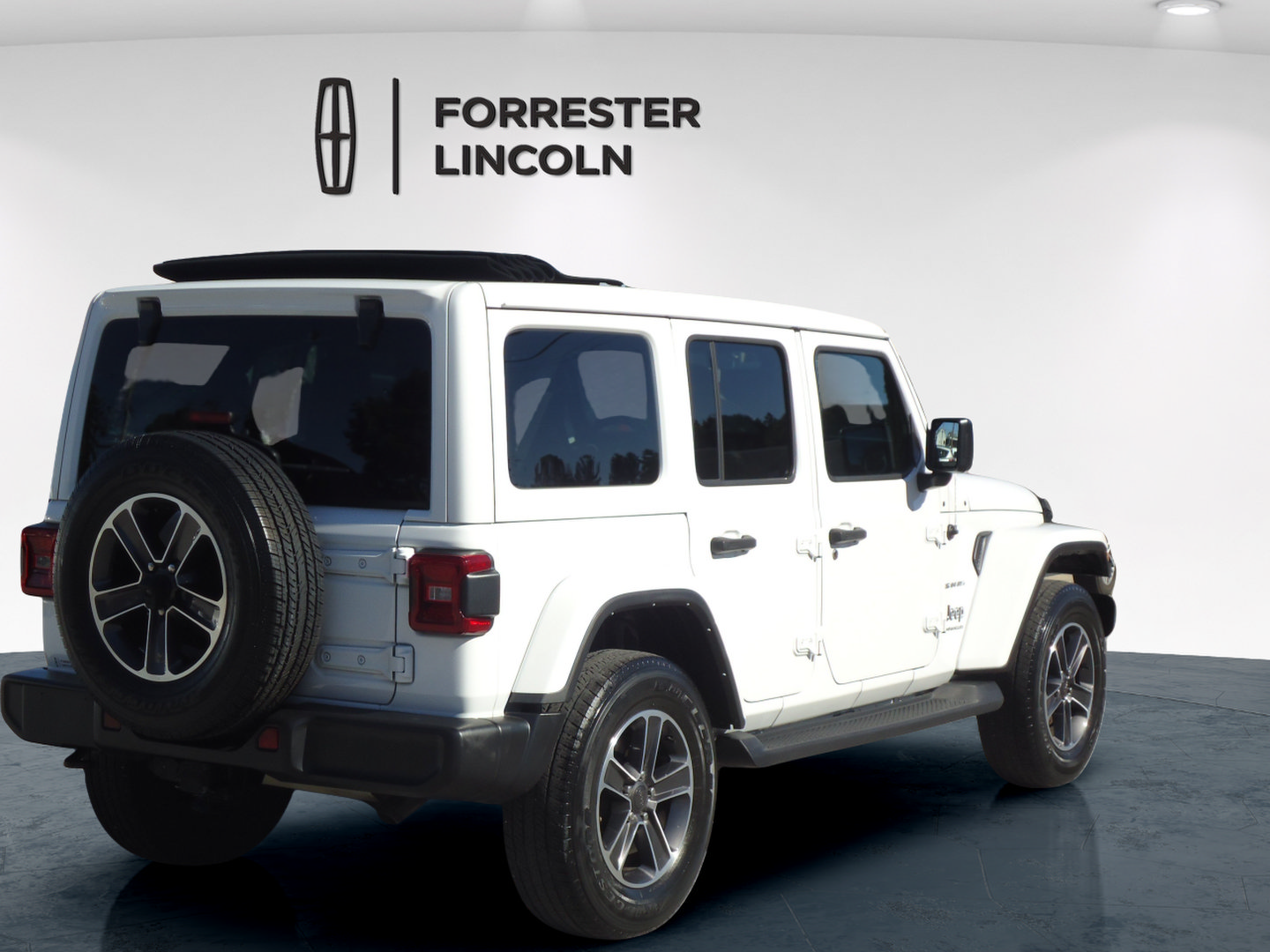 Used 2023 Jeep Wrangler Sahara SUV