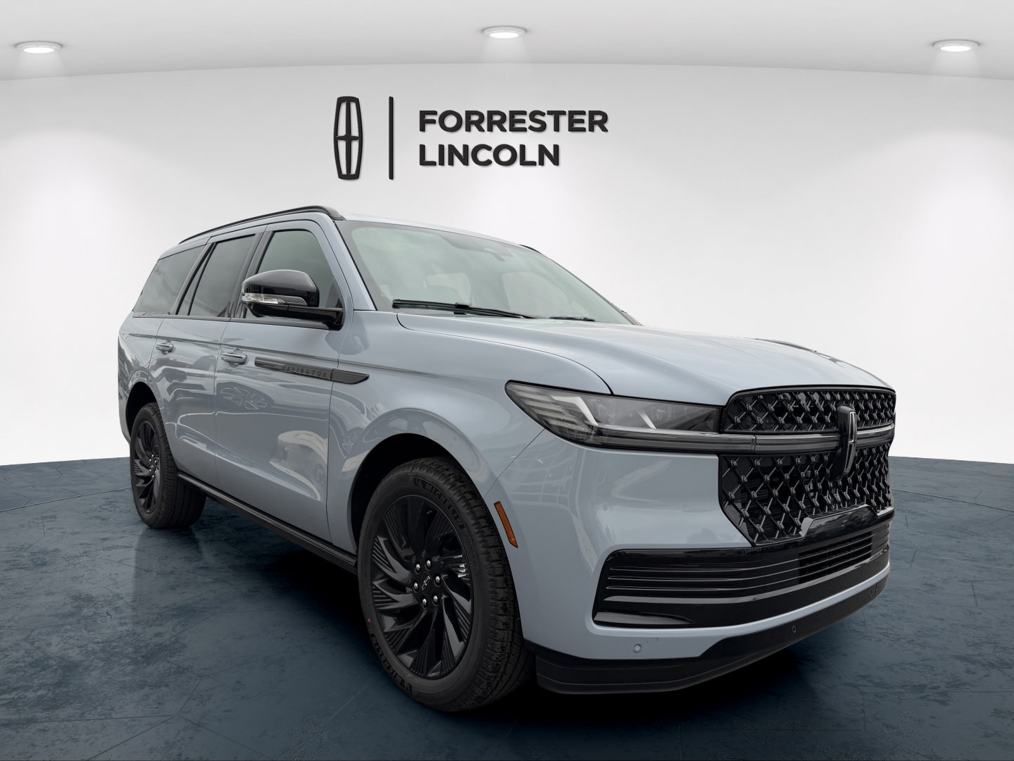 2027 Lincoln Navigator