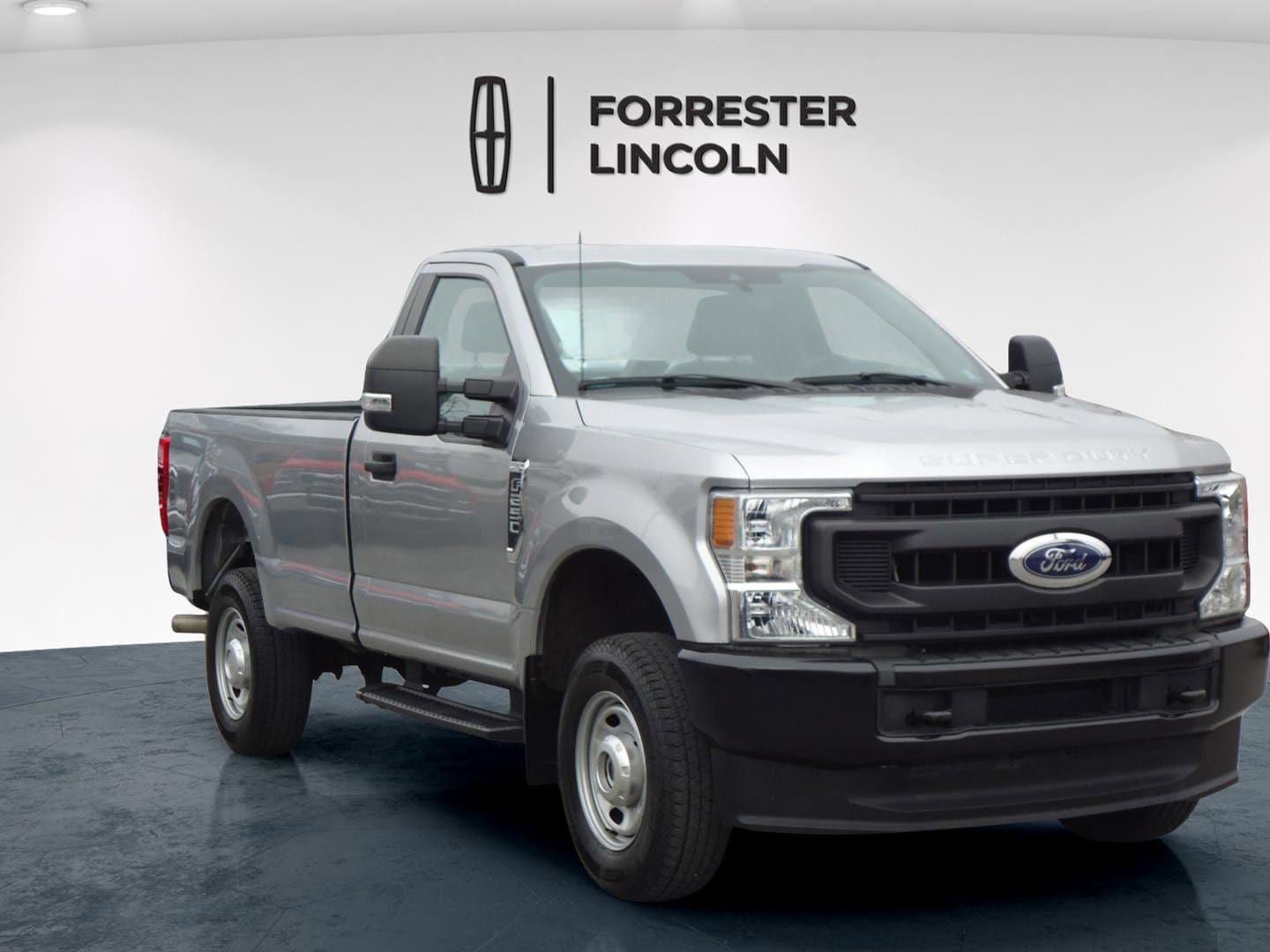 2020 Ford F-250 Super Duty XL's photo