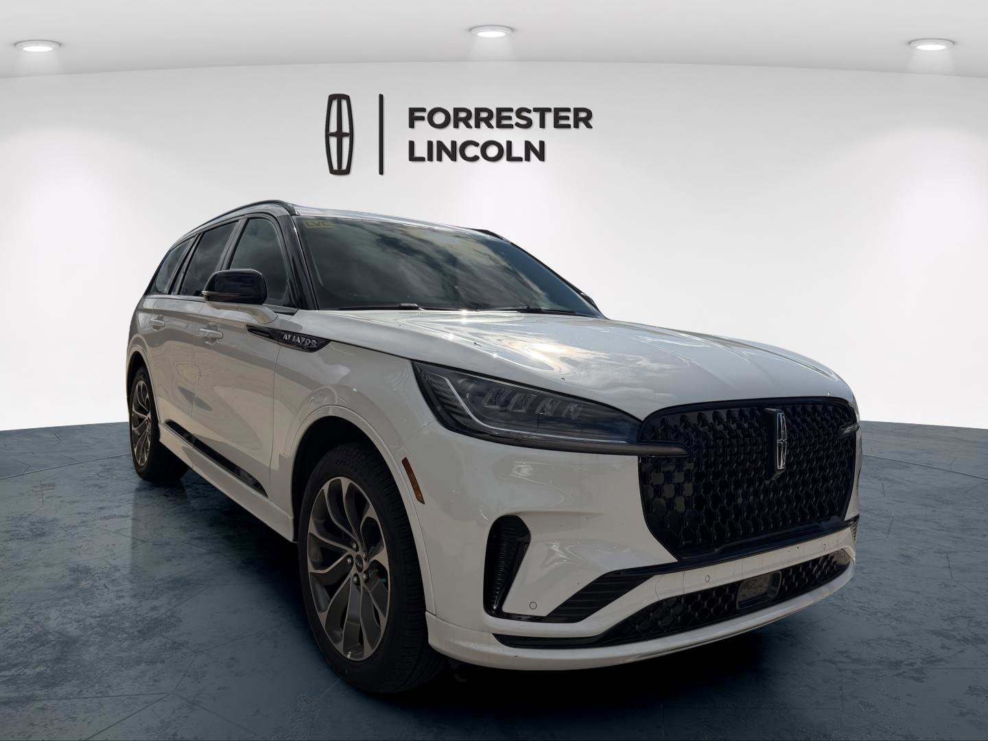 2026 Lincoln Aviator Premiere AWD's photo