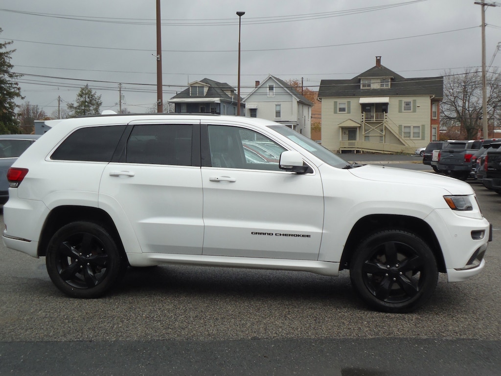 Used 2015 Jeep Grand Cherokee Overland SUV