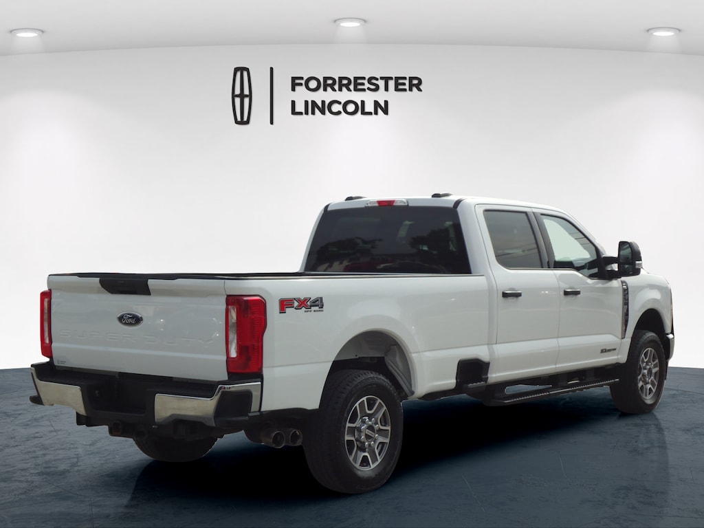 Used 2025 Ford F-250SD XLT Truck