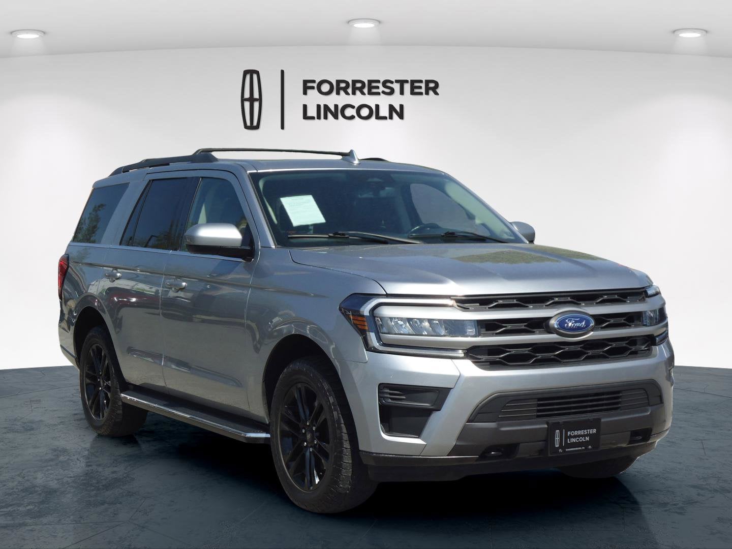 2022 Ford Expedition XLT 4x4's photo