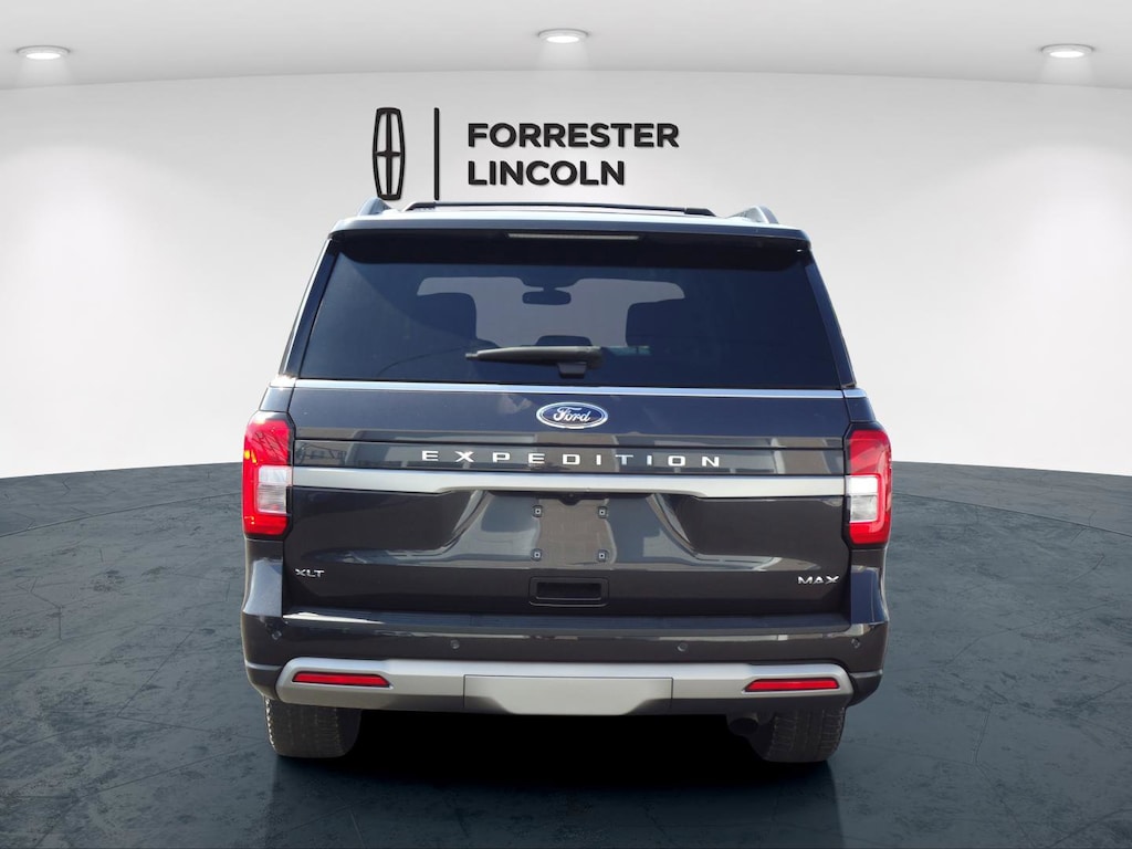 Used 2024 Ford Expedition Max XLT SUV