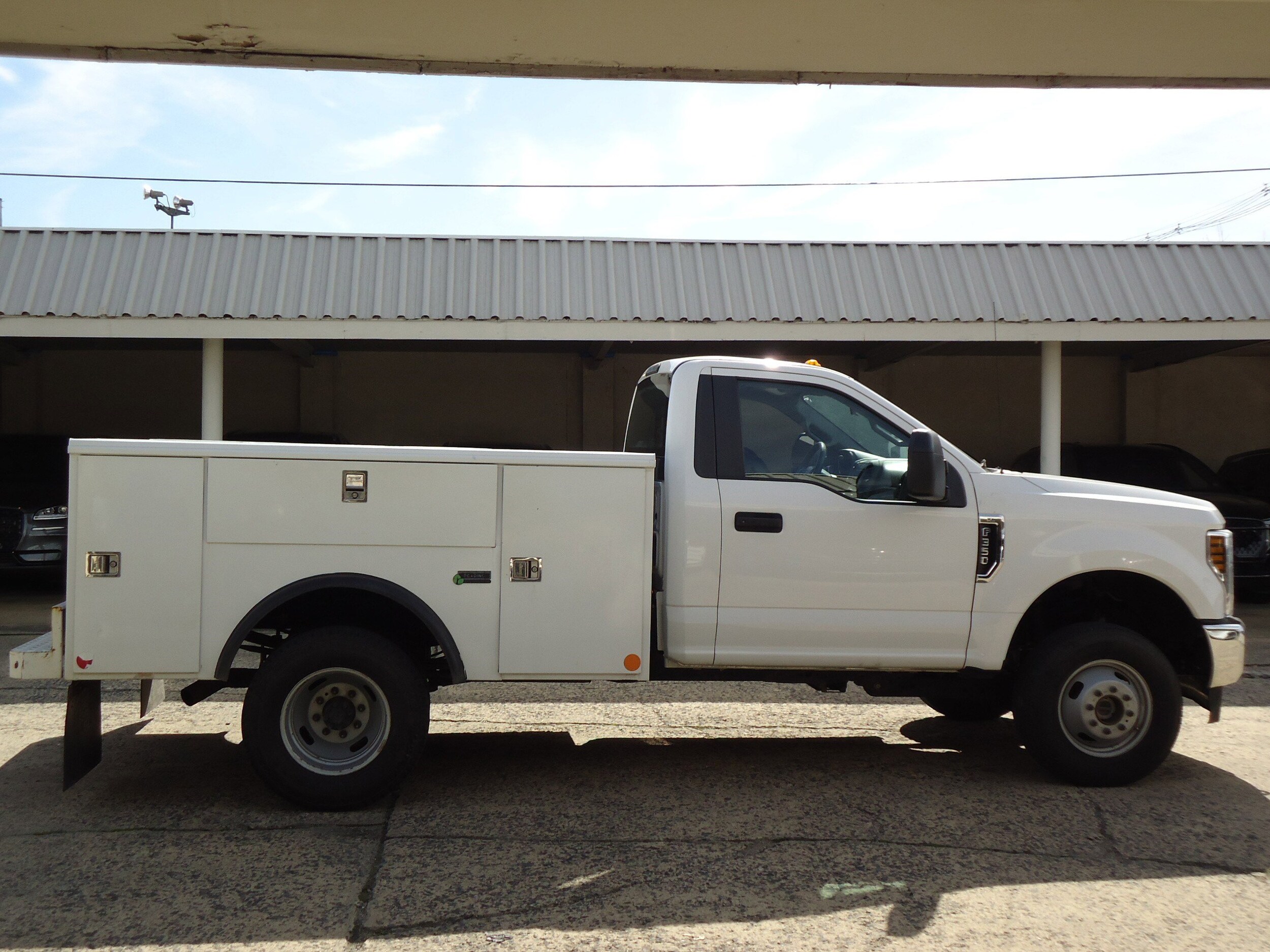 Used 2018 Ford F-350 Super Duty XL with VIN 1FDRF3D64JEC20456 for sale in Chambersburg, PA