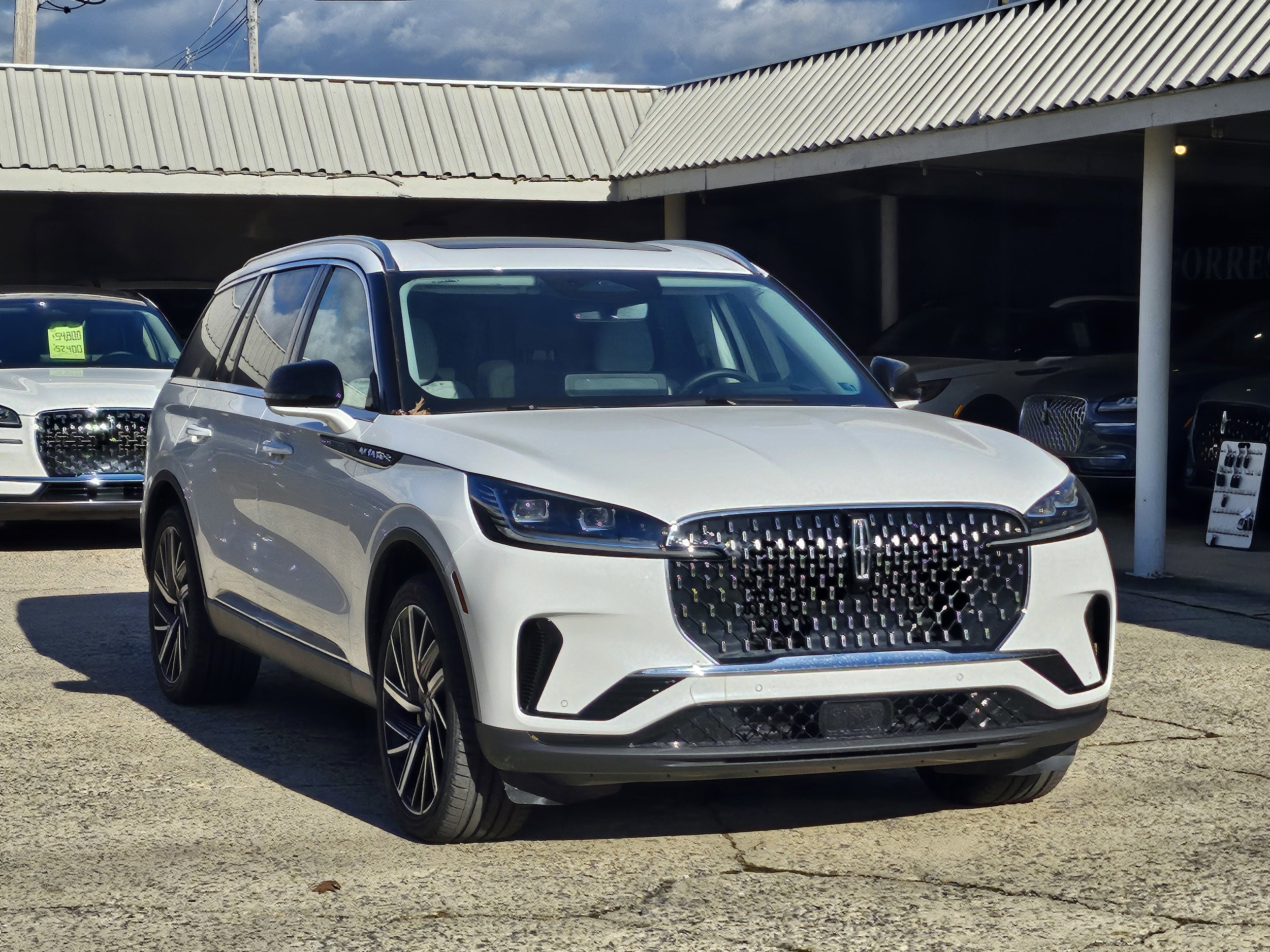 2026 Lincoln Aviator Reserve's photo