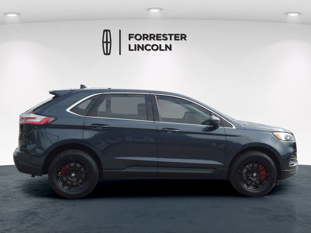 Used 2024 Ford Edge SEL SUV
