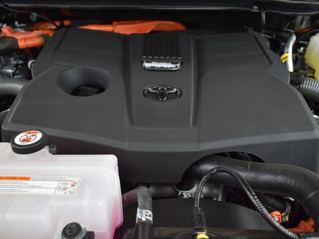 2023 Toyota Tundra Limited - Photo 29