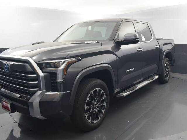 2023 Toyota Tundra Limited - Photo 11