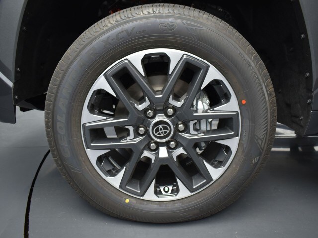 2023 Toyota Tundra Limited - Photo 30
