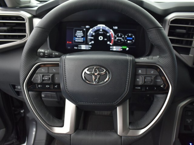 2023 Toyota Tundra Limited - Photo 32