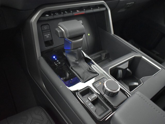 2023 Toyota Tundra Limited - Photo 28