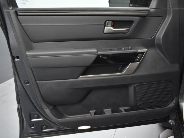 2023 Toyota Tundra Limited - Photo 17
