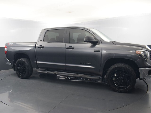 Used 2020 Toyota Tundra SR5 with VIN 5TFDY5F19LX915111 for sale in Houston, TX