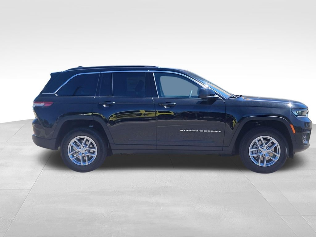 New 2026 Jeep Grand Cherokee Laredo X Sport Utility